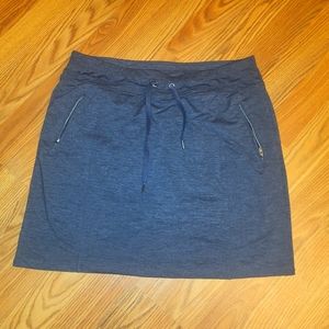 Skort with pockets